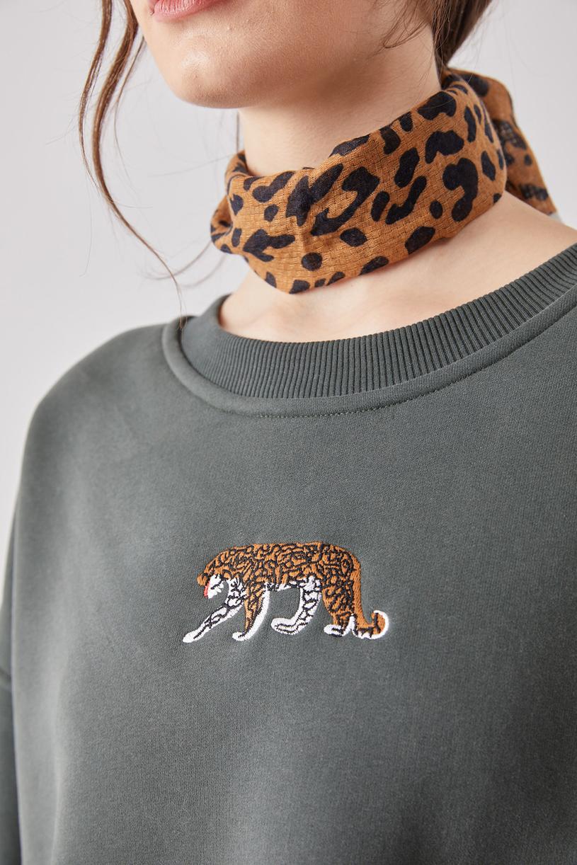 Nefti Tiger Sweatshirt