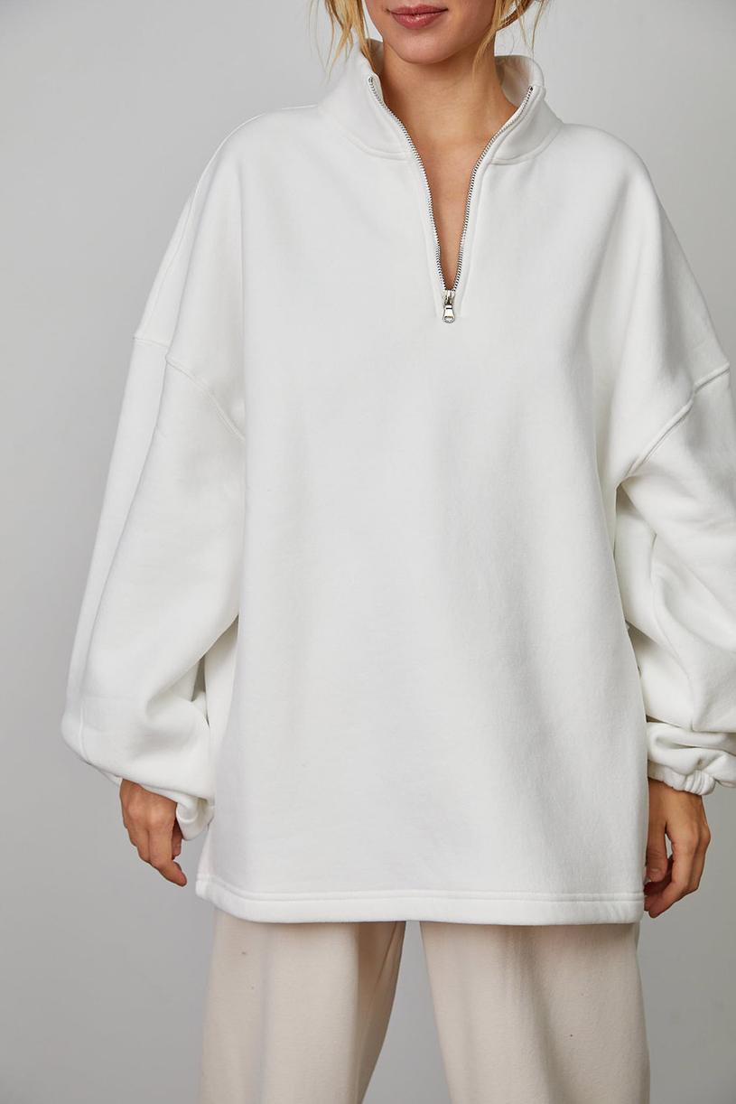 Beyaz Dik Yakalı Oversize Sweatshirt