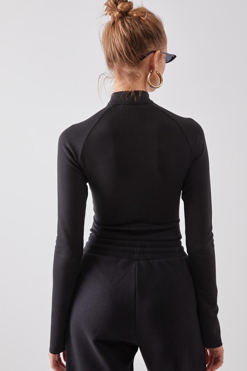 Black Bodysuit With Zipper