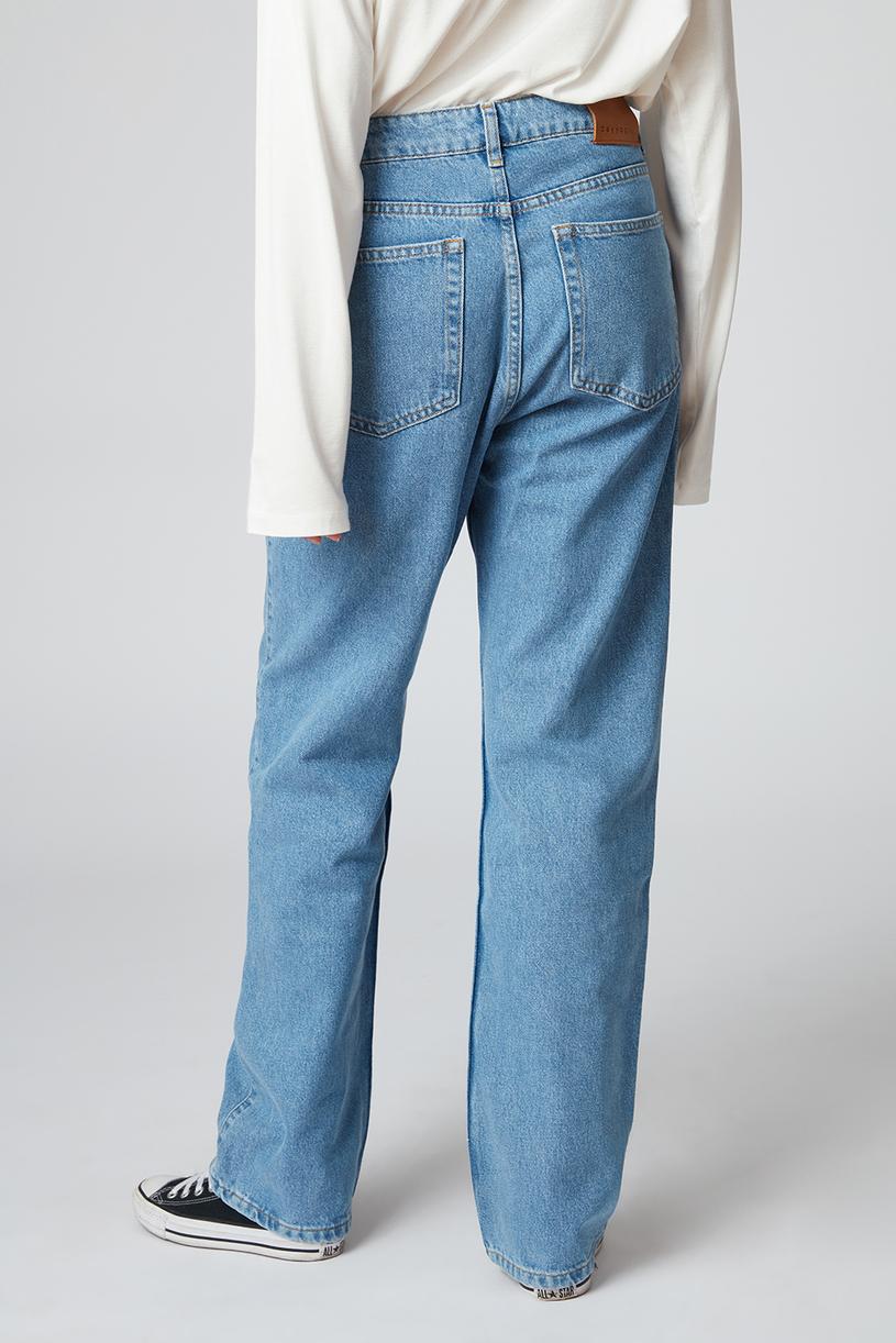 Blue Long Straight Jean