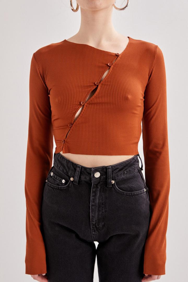 Buttoned Croptop