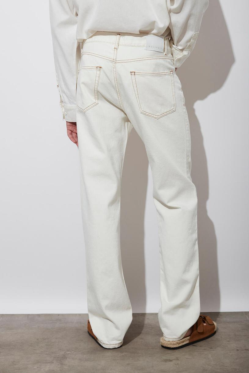 Cream Mid Waist Loose Jeans With Contrast Stitching