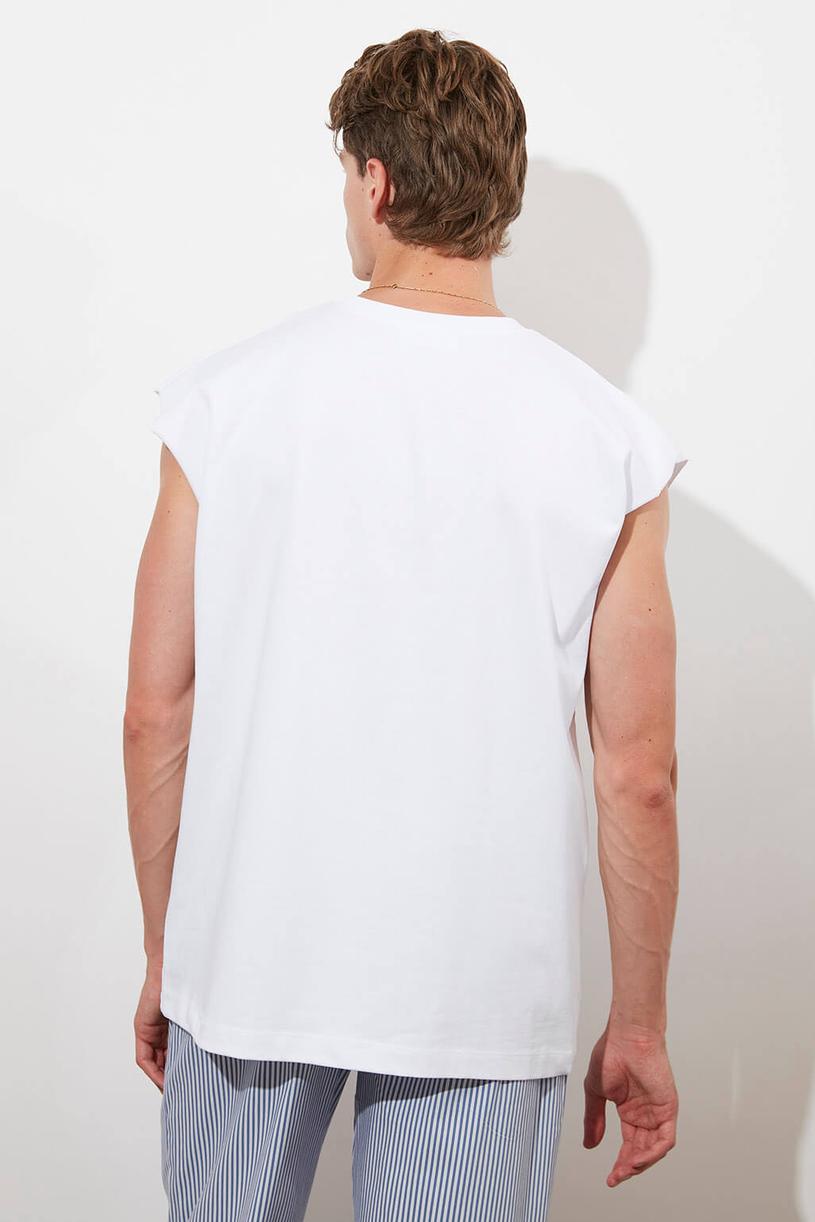 White Sleeveless Oversize Tshirt