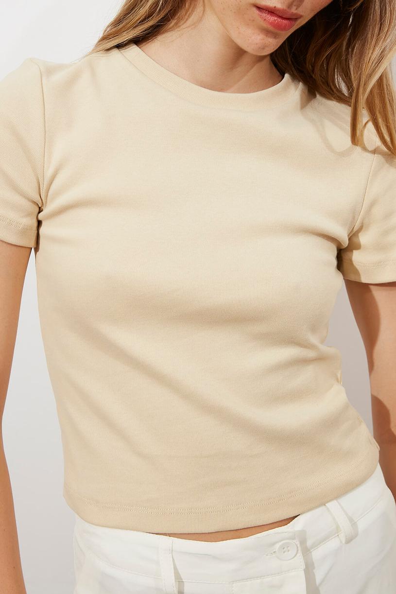 Cream Basic Crop Tshirt