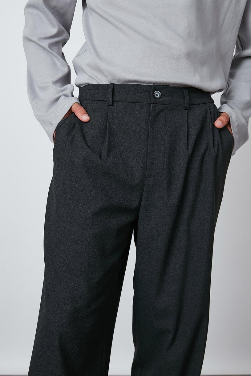 Pleated Elastic Waist Pants | www.beyyoglu.com