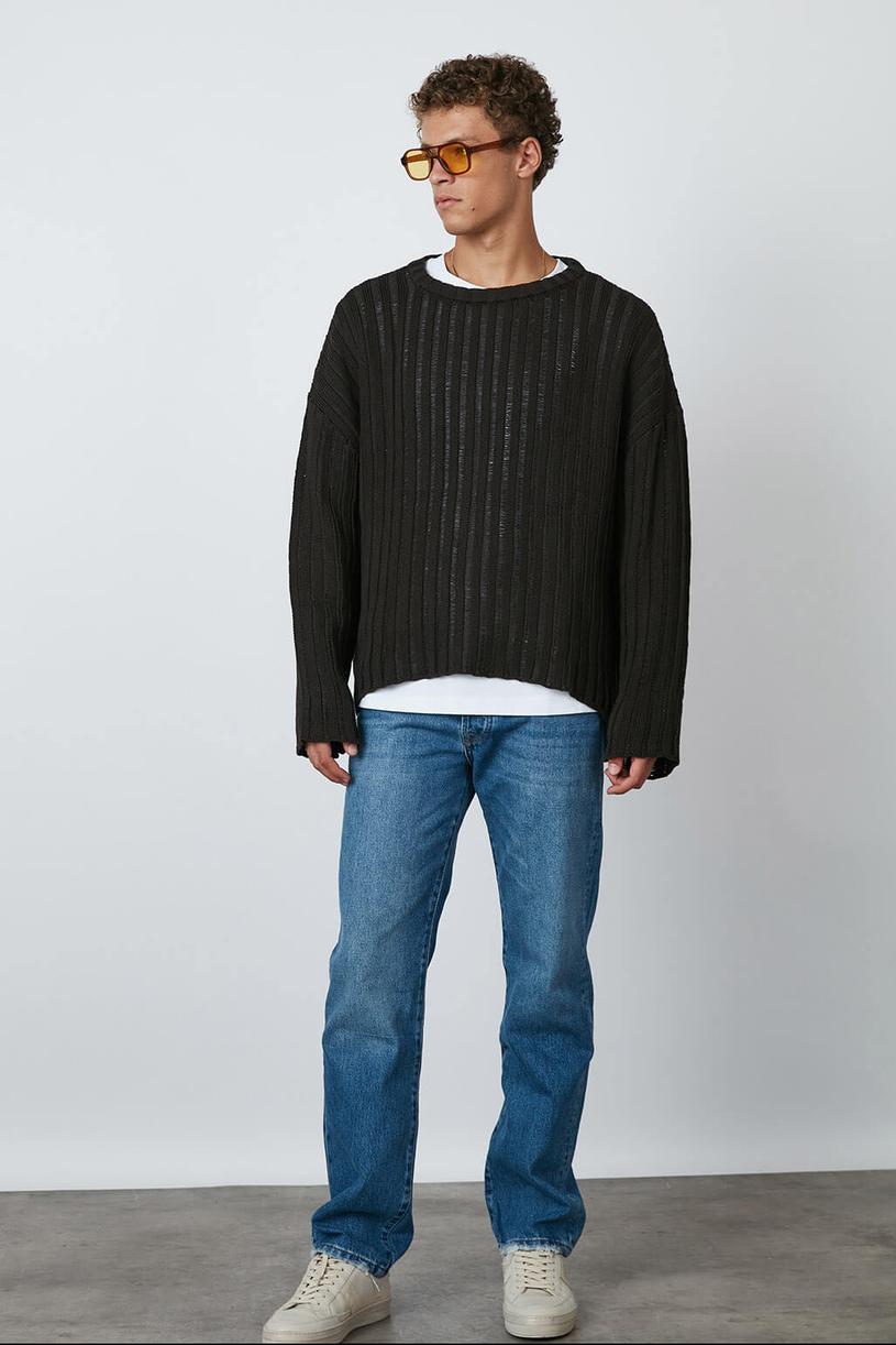 Loose Knit Sweater | www.beyyoglu.com