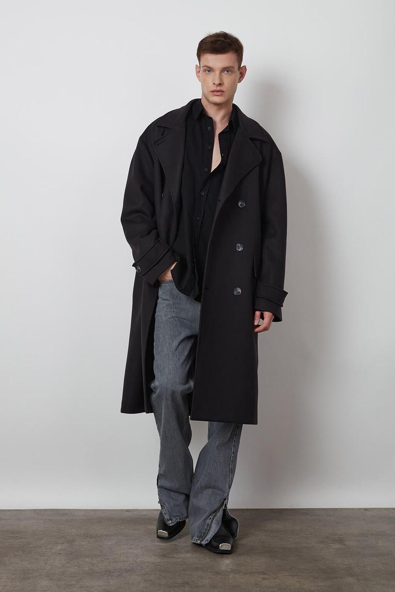 Black Oversize Cachet Coat