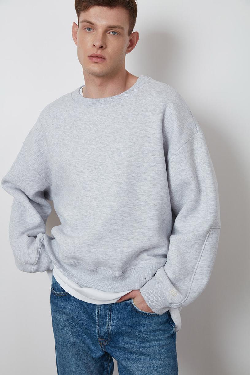 Carmelange Basic Oversize Sweatshirt