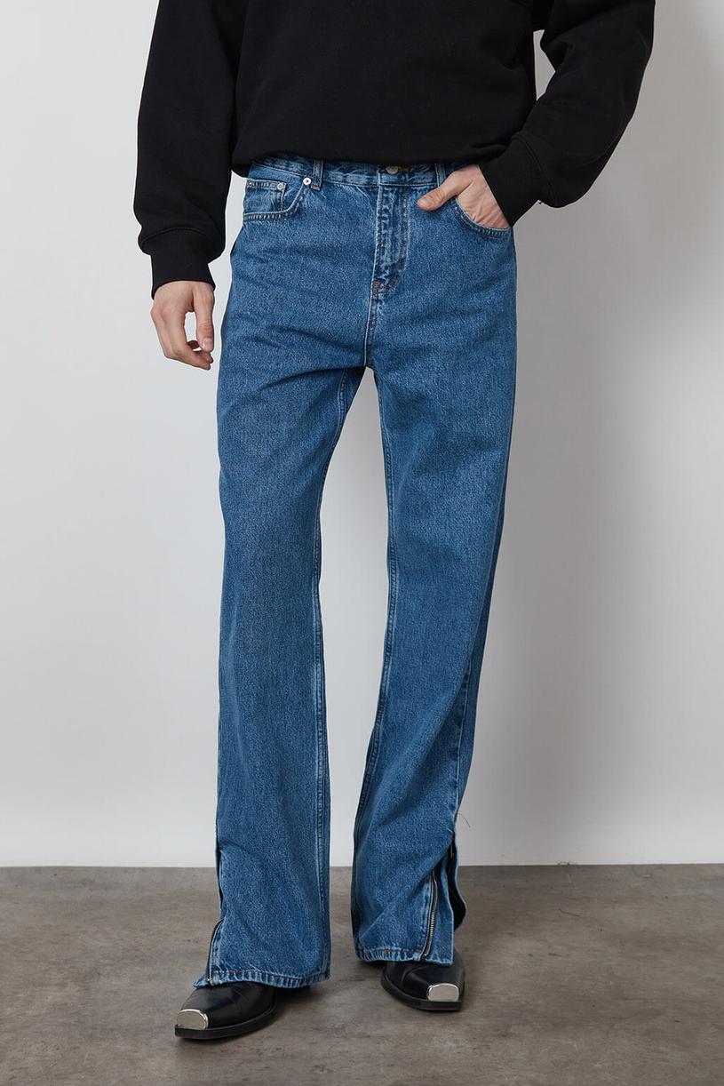 Blue Zip Detailed Relaxed Jean