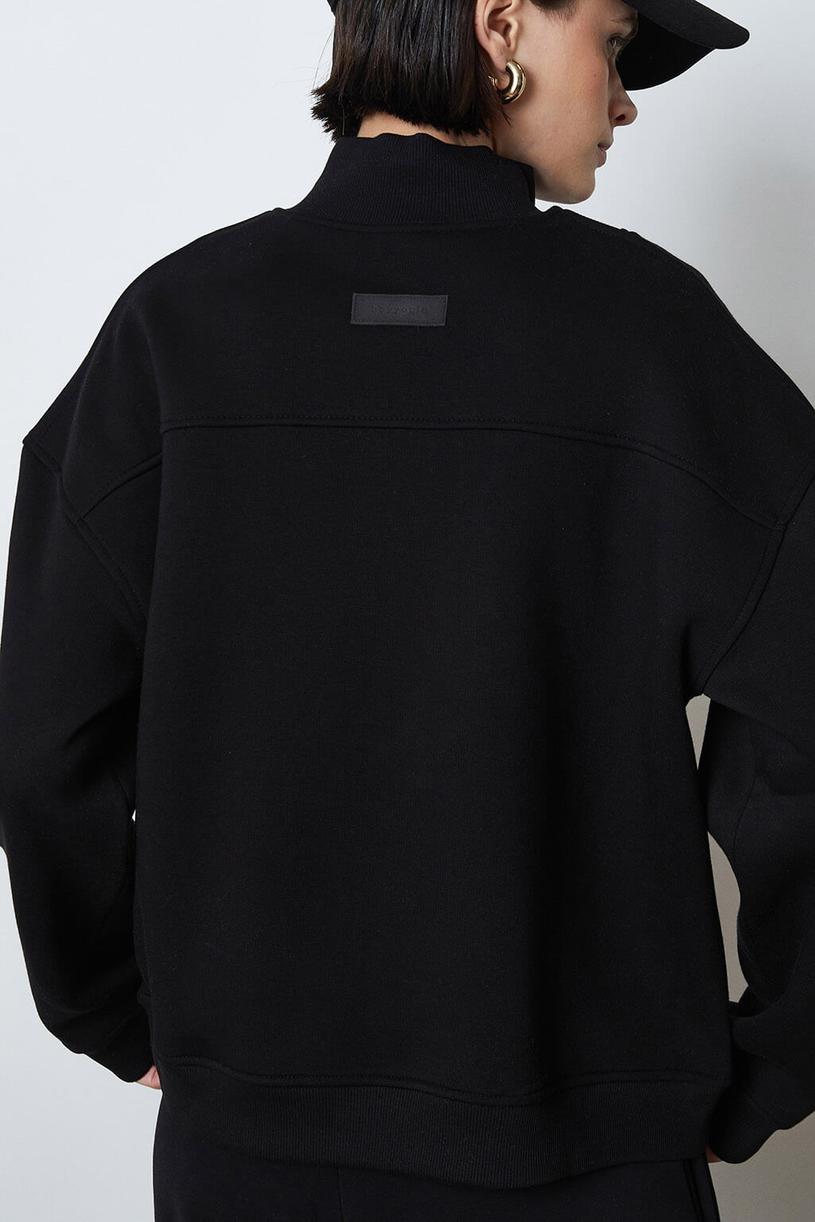 Black Zpper Oversize Sweatshirt