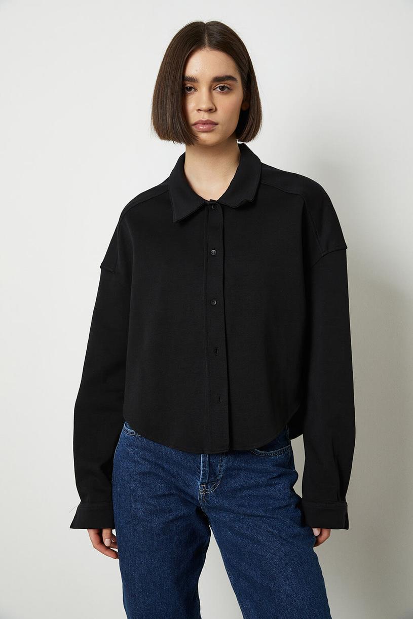 Black Knitted Oversize Shirt